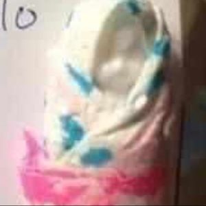 Meet your Posher, Lala